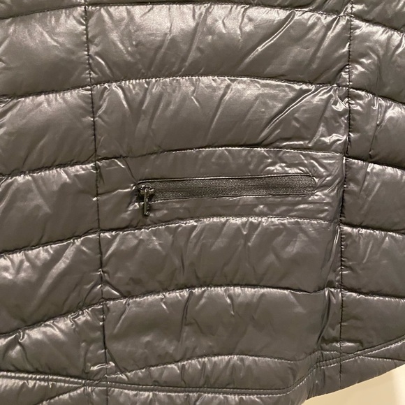 Calvin Klein black performance jacket - Picture 4 of 5